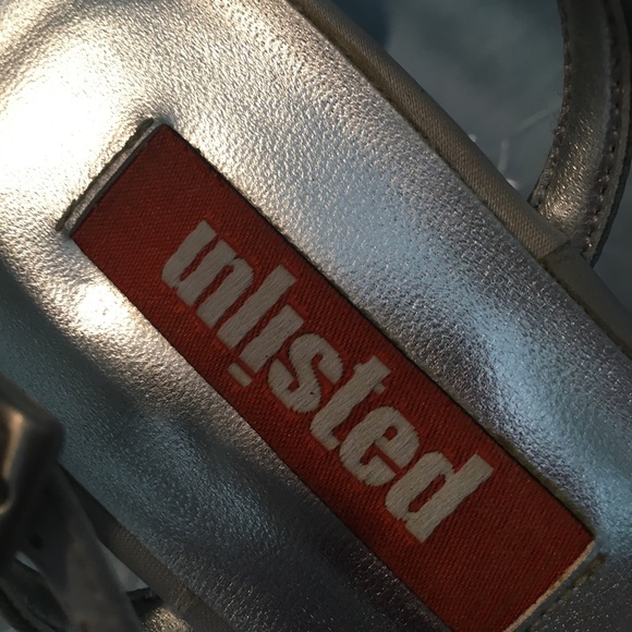 Silver Kitten Heels Sz 9 1/2 Unlisted - Picture 2 of 6